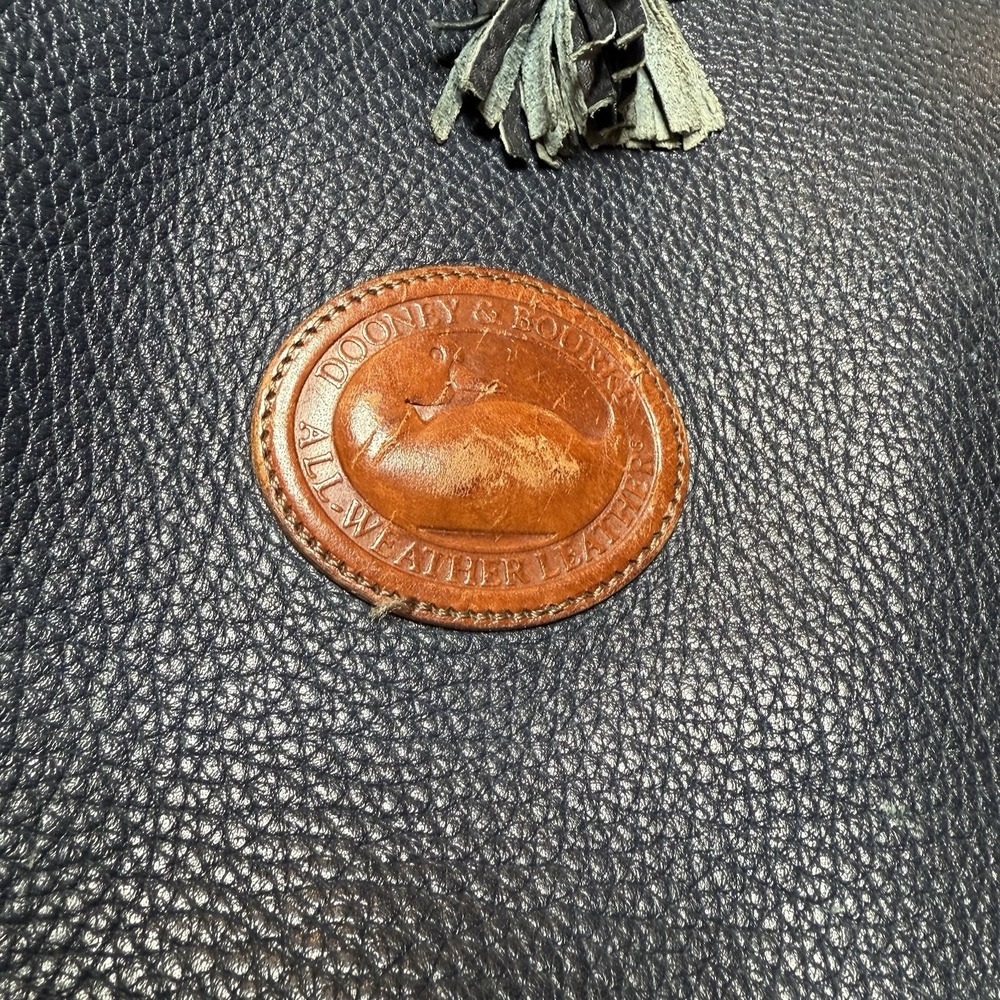 Dooney & Bourke Vintage Navy Pebbled Leather Teton Bucket Drawstring Bag - Picture 4 of 16